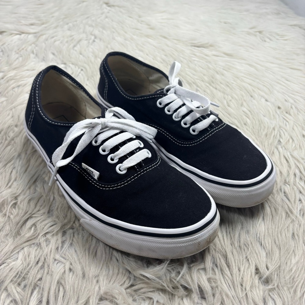 Vans Women's 9.5 Black Canvas Classic Low Top Lace Up Sneakers Skate Urbanā Alt